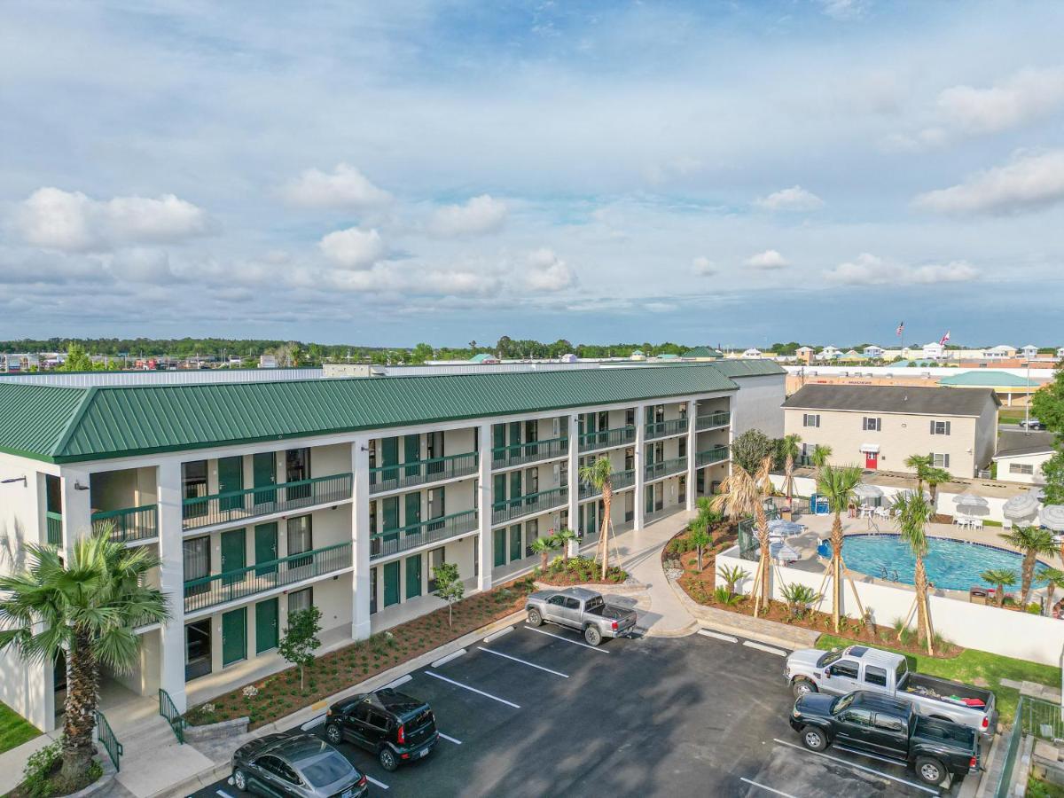 Econo Lodge Inn & Suites Foley-North Gulf Shores Экстерьер фото