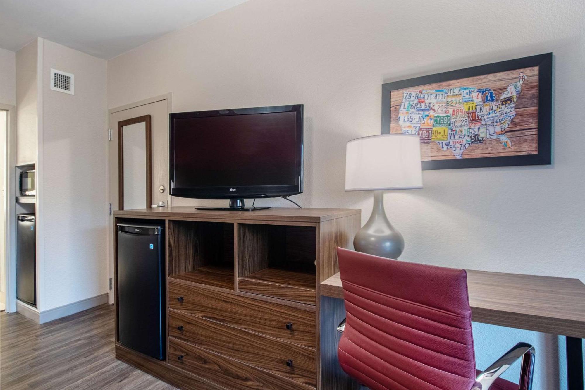 Econo Lodge Inn & Suites Foley-North Gulf Shores Экстерьер фото